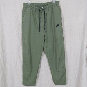 NEW Nike Repel Pull On Pants Men's SIZE LARGE 28 Inseam, Green
